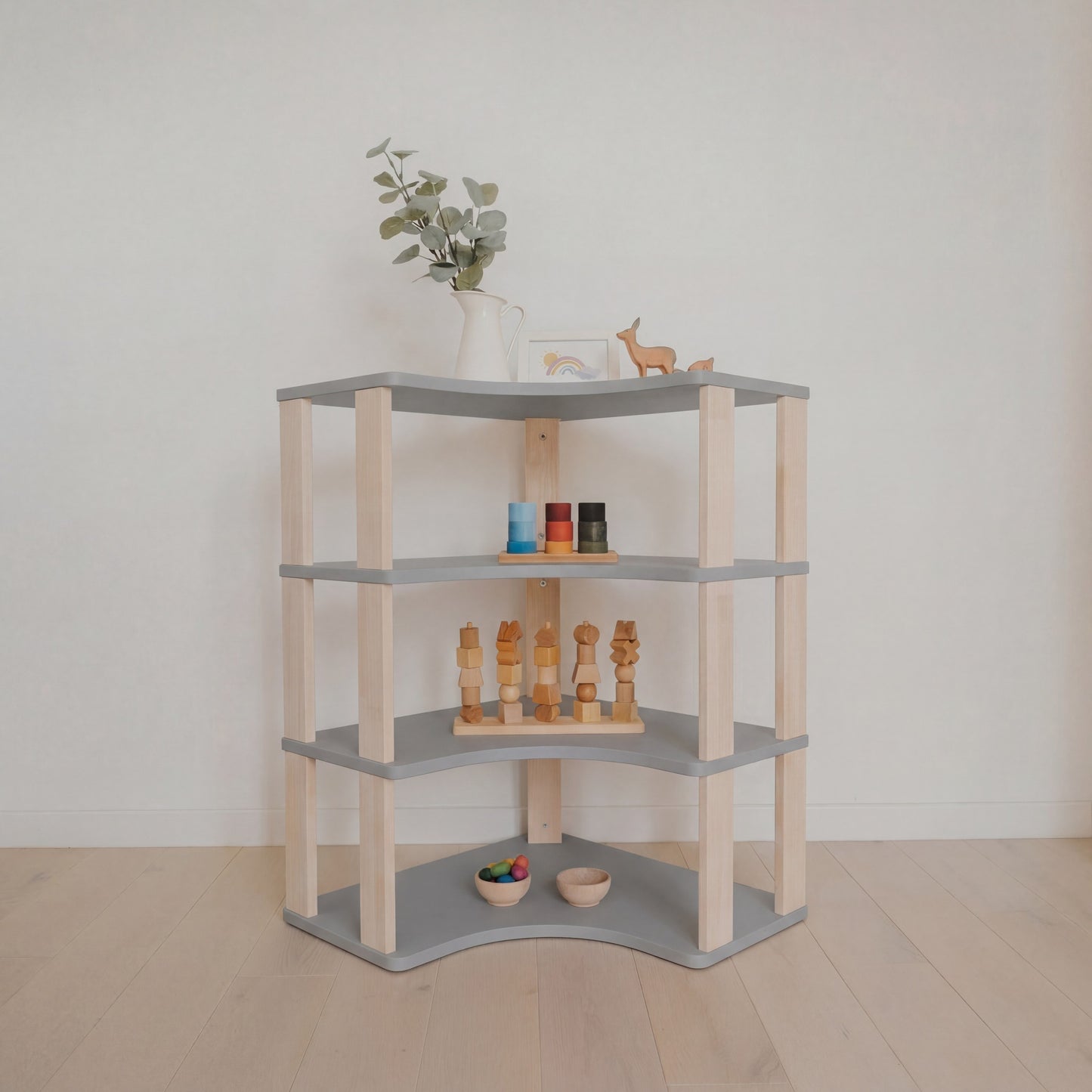 Modular Montessori Shelf Corner - 4 Shelves - Light grey/clear oil