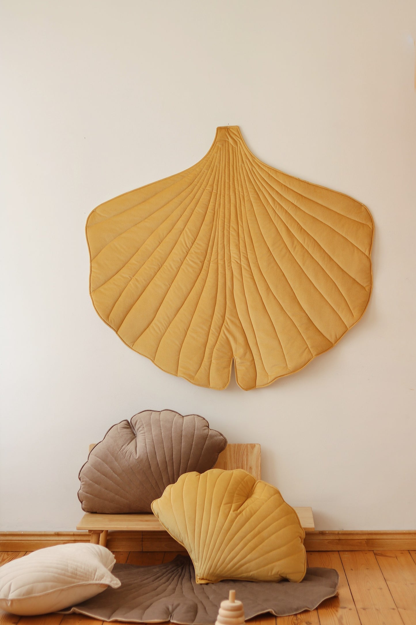 Organic Cotton and Velvet Ginkgo Leaf Playmat - Yellow