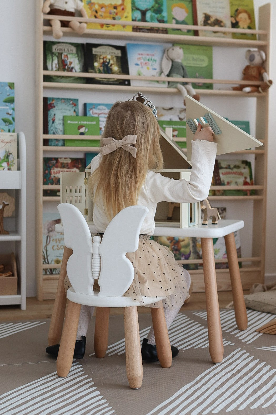 Table and chair set - Butterfly